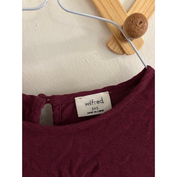 Aritzia Top Women's 2XS Burgundy Wilfred Clarissa Blouse Long Sleeve - Picture 4 of 6